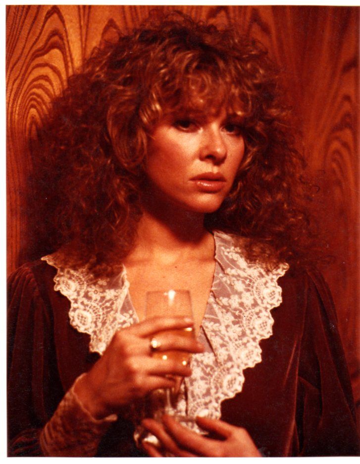 Kate Capshaw Sexy and Hottest Photos , Latest Pics