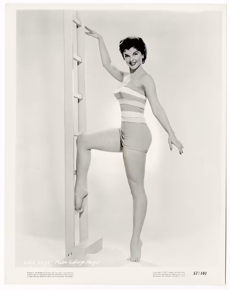 Lisa Gaye  Photoshoot