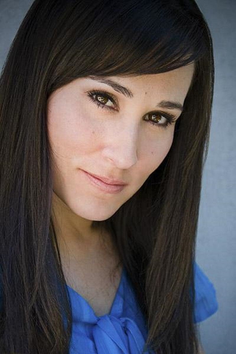 Meredith Eaton Sexy and Hottest Photos , Latest Pics