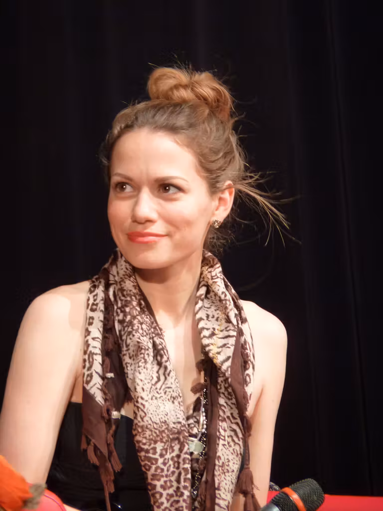 Bethany Joy Lenz  Photoshoot