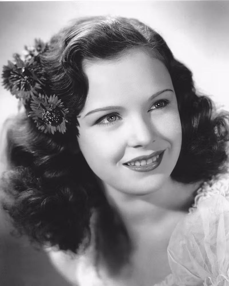 Gloria Jean  Photoshoot