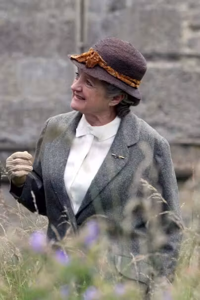 Julia McKenzie  Photoshoot