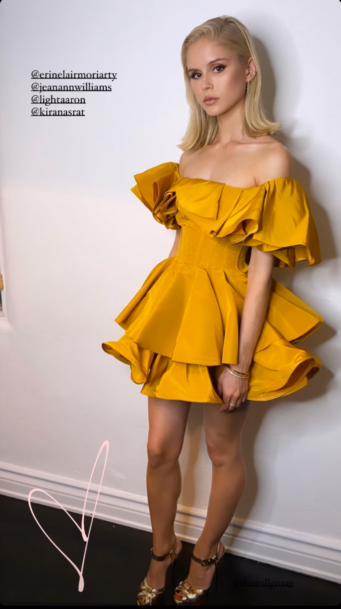 Erin Moriarty Leg Photoshoot