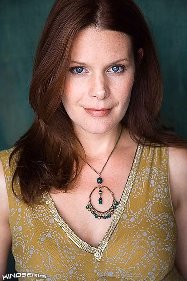 Cari Shayne  Photoshoot