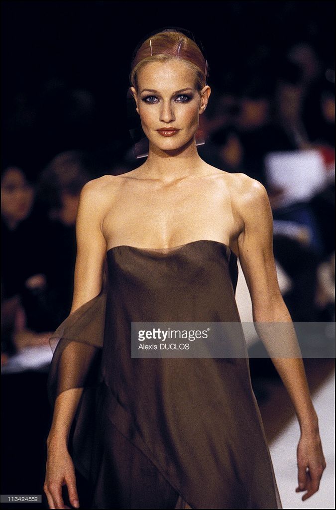Karen Mulder Sexy and Hottest Photos , Latest Pics