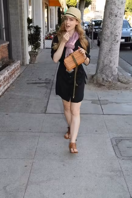 Amanda Schull  Photoshoot