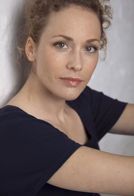 Claudia Hiersche  Photoshoot