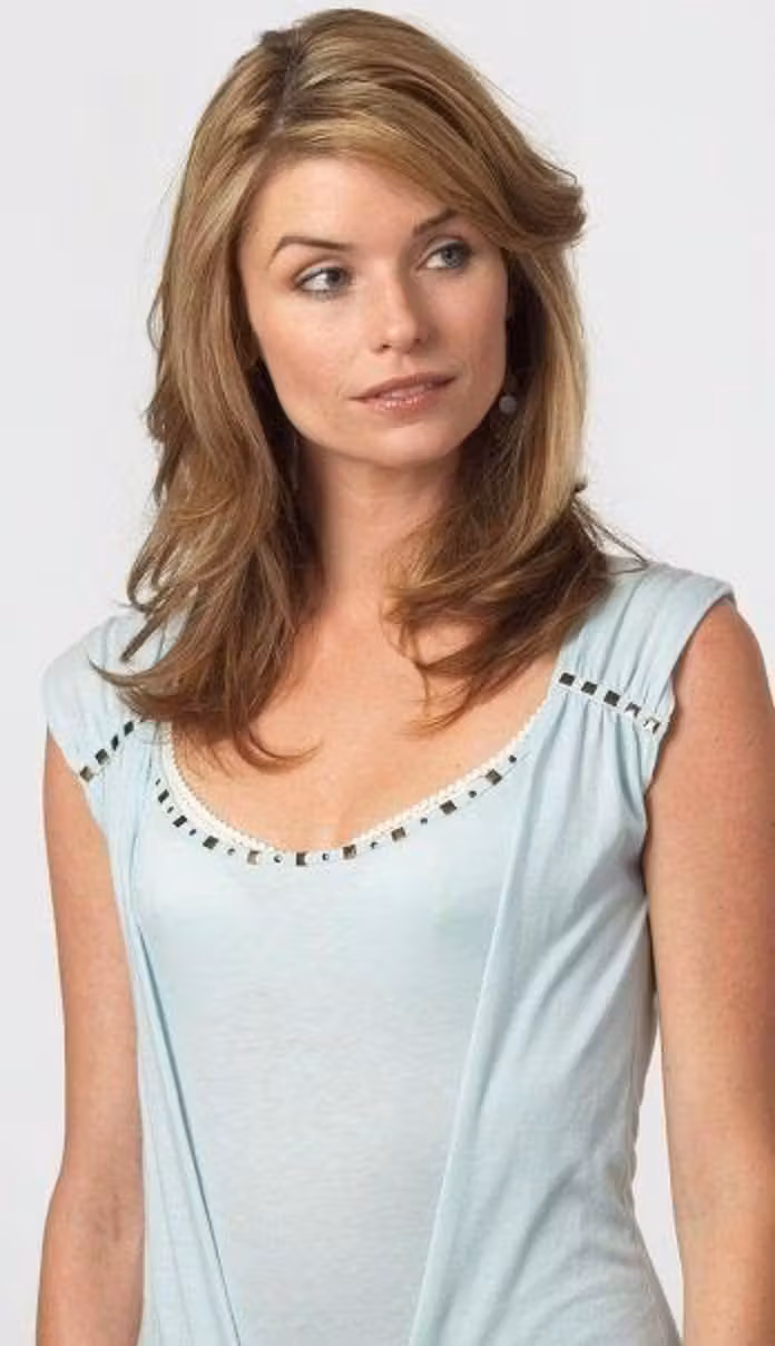 Polly Shannon  Photoshoot