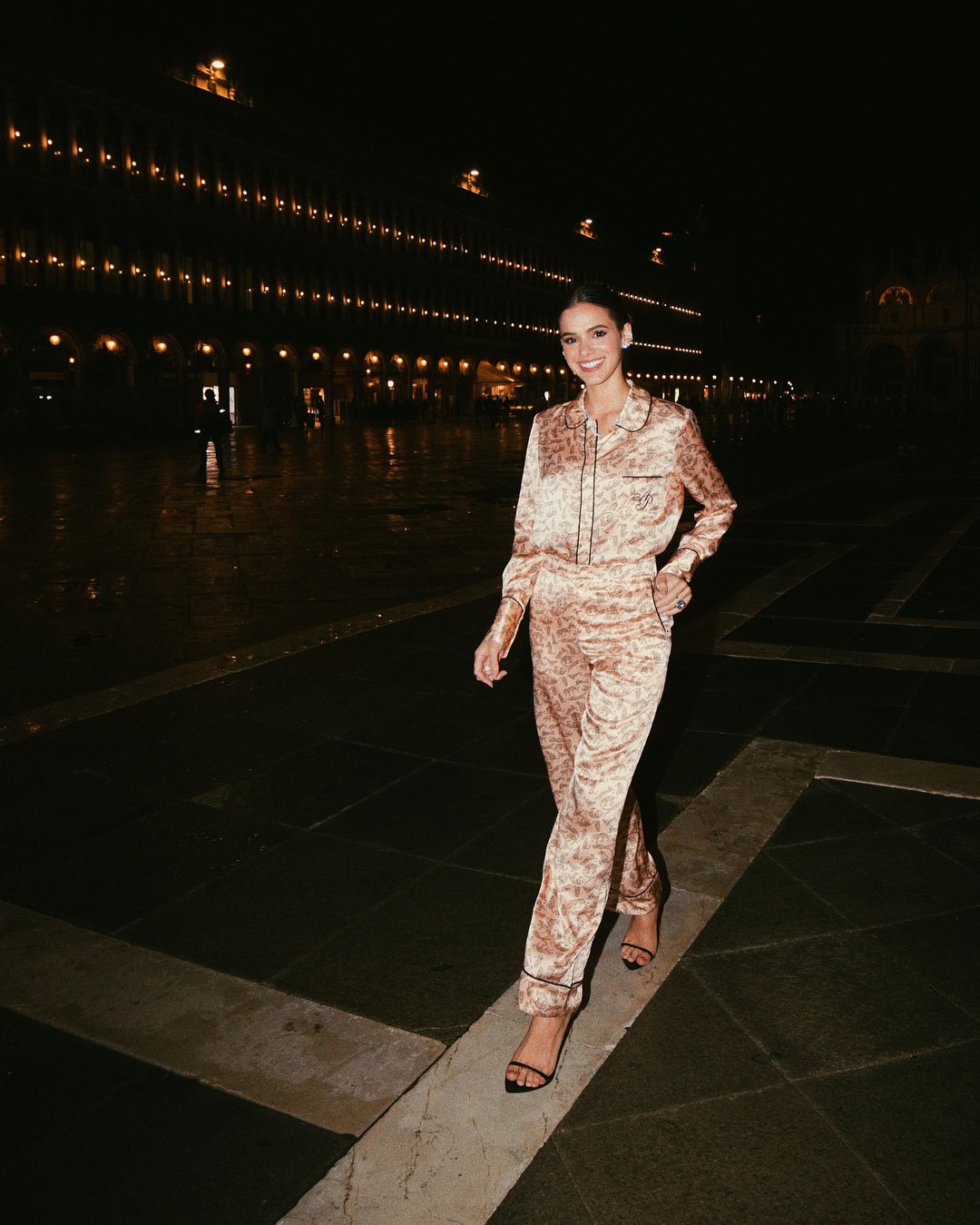 Bruna Marquezine  Photoshoot