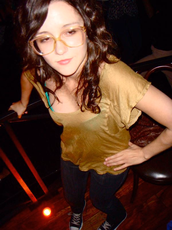 Shannon Woodward Leg Photoshoot
