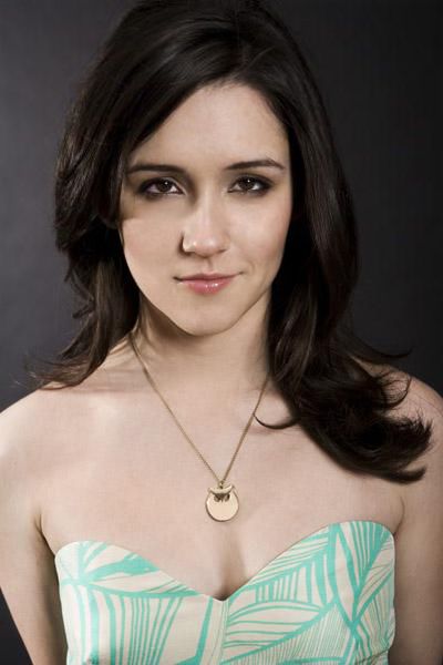 Shannon Woodward Sexy and Hottest Photos , Latest Pics