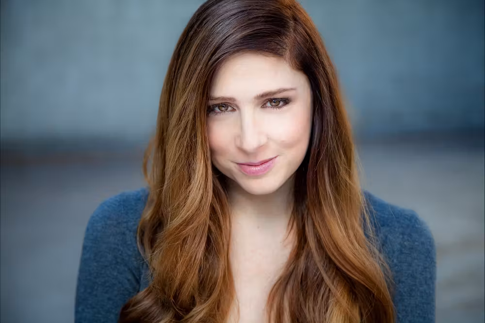 Shoshannah Stern  Photoshoot