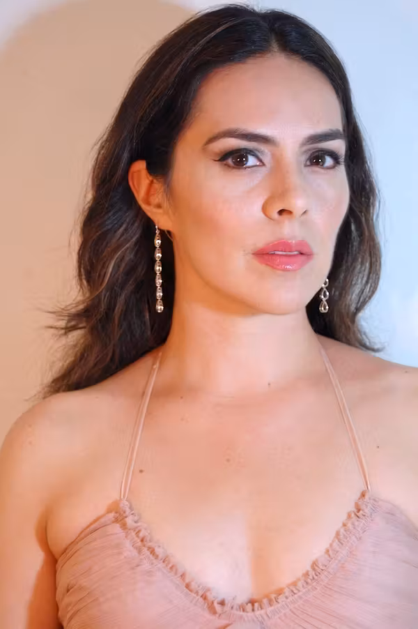 Carla Vila  Photoshoot