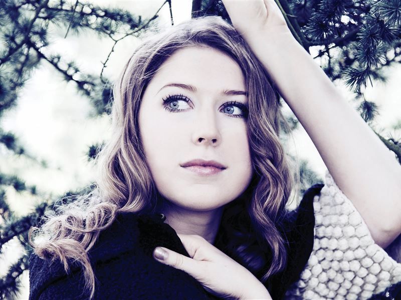 Hayley Westenra Sexy and Hottest Photos , Latest Pics