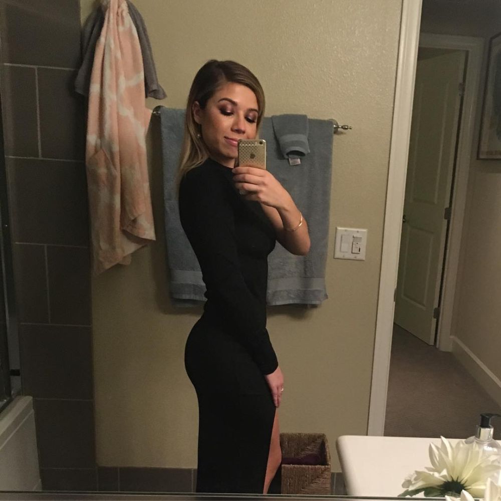 Jennette McCurdy Sexy and Hottest Photos , Latest Pics