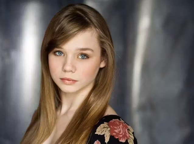 Niamh Wilson  Photoshoot