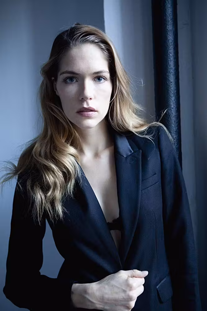 Pia Mechler  Photoshoot