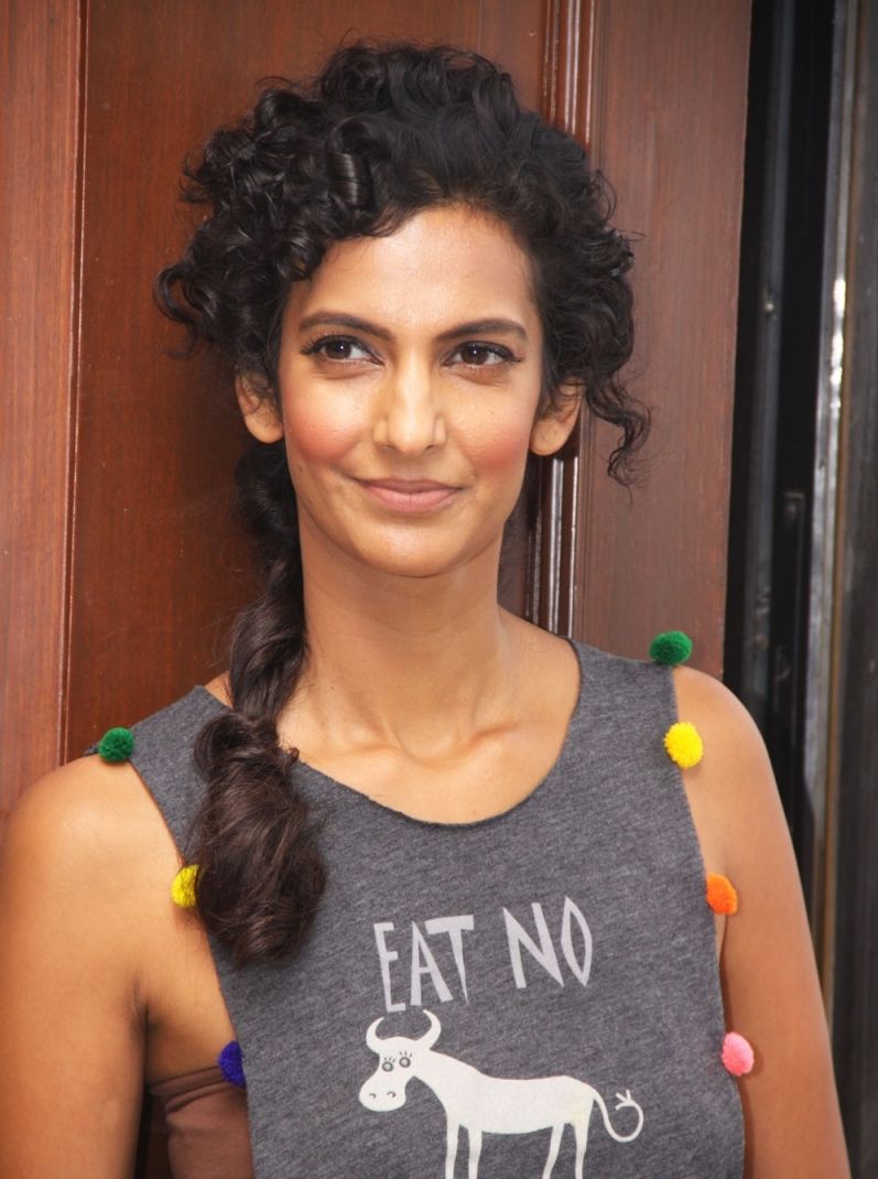Poorna Jagannathan Sexy and Hottest Photos , Latest Pics