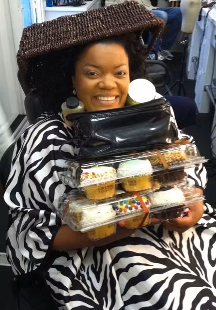 Yvette Nicole Brown  Photoshoot