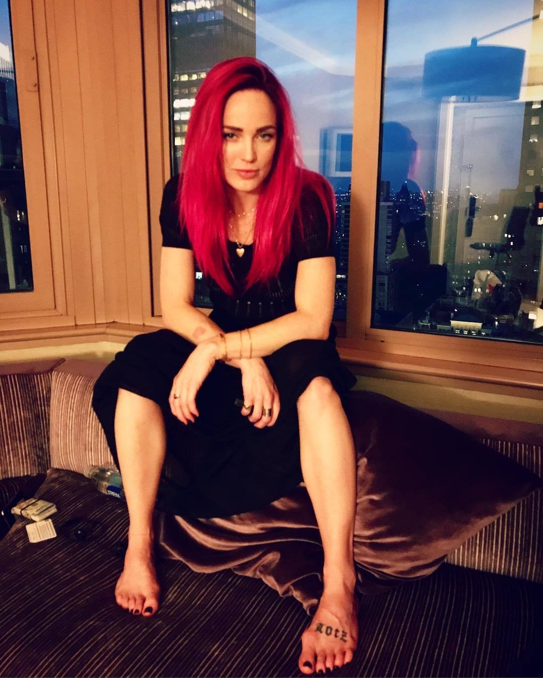 Caity Lotz Leg Photoshoot