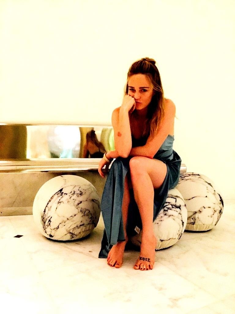 Caity Lotz Leg Photoshoot