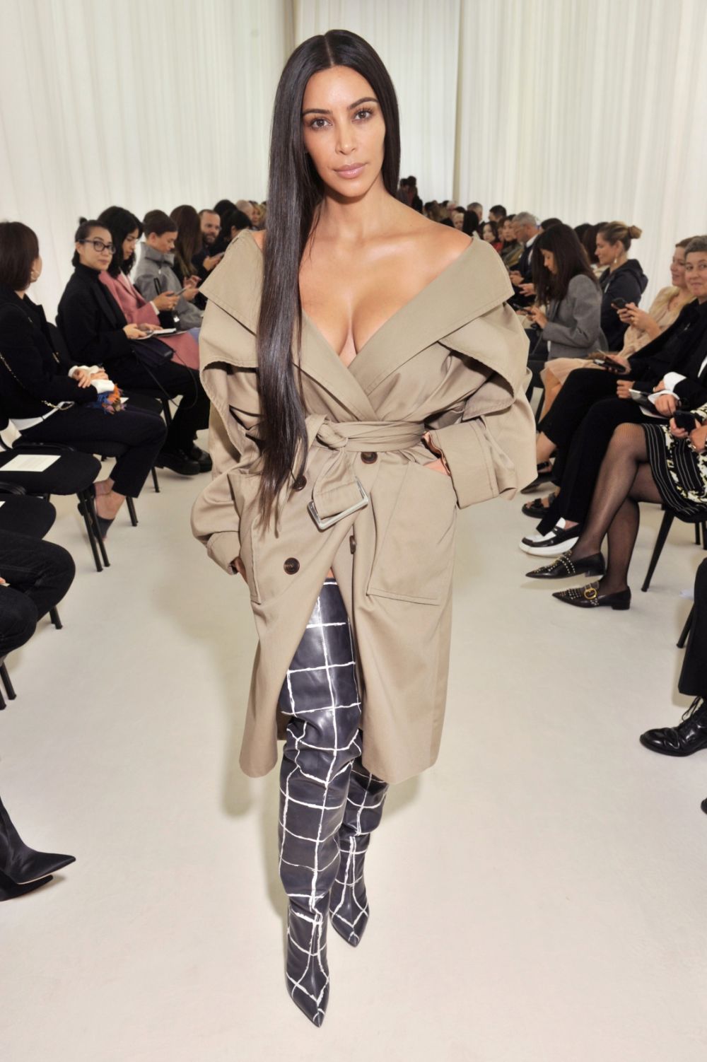 Kim Kardashian West Sexy and Hottest Photos , Latest Pics