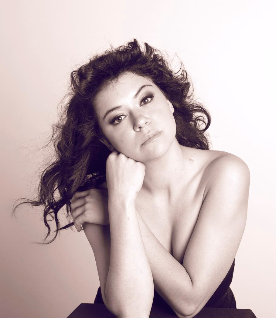 Tatiana Maslany Breast Photoshoot