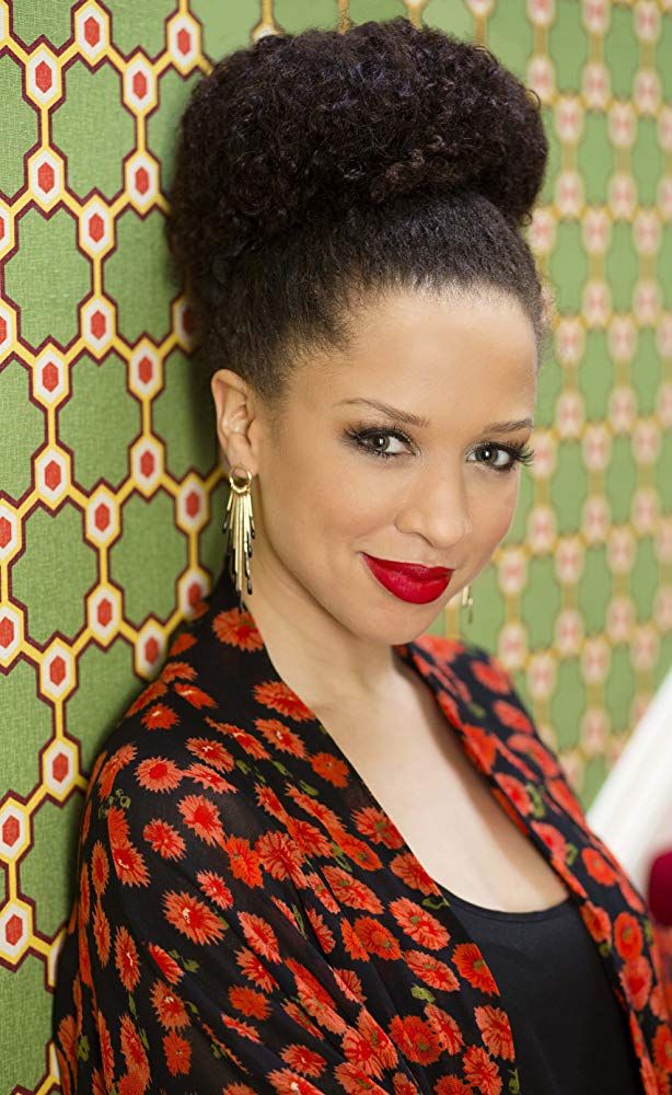 Natalie Gumede Sexy and Hottest Photos , Latest Pics
