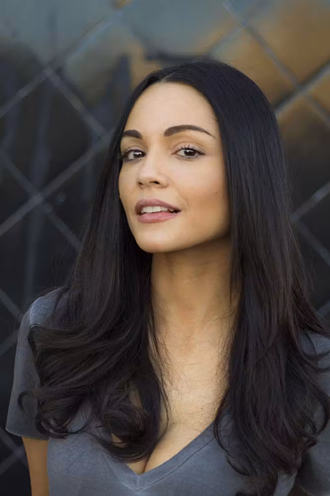 Sharlene Taulé  Photoshoot