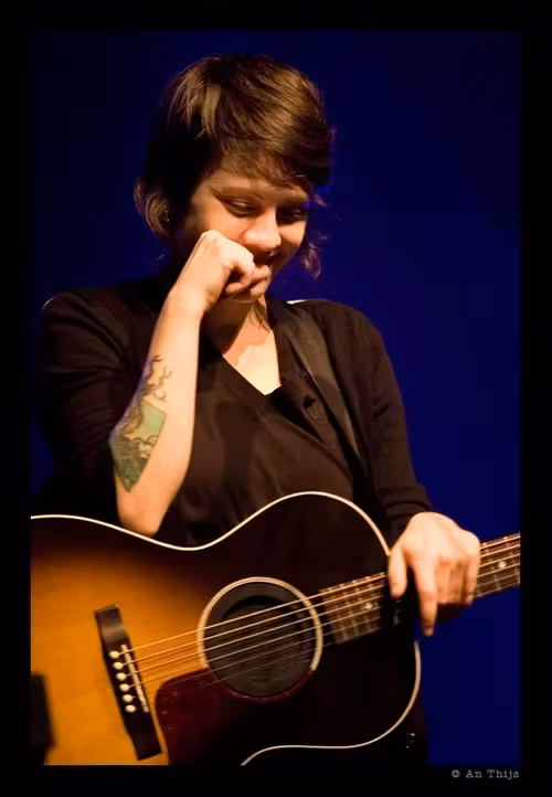 Tegan Quin  Photoshoot