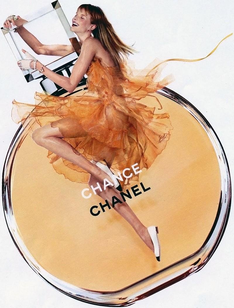 Anne Vyalitsyna Leg Photoshoot