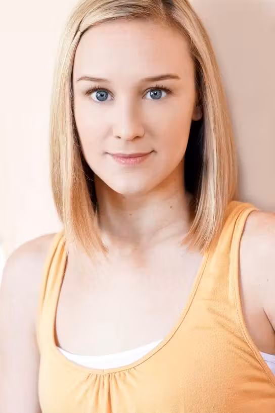 Ashlynn Ross  Photoshoot