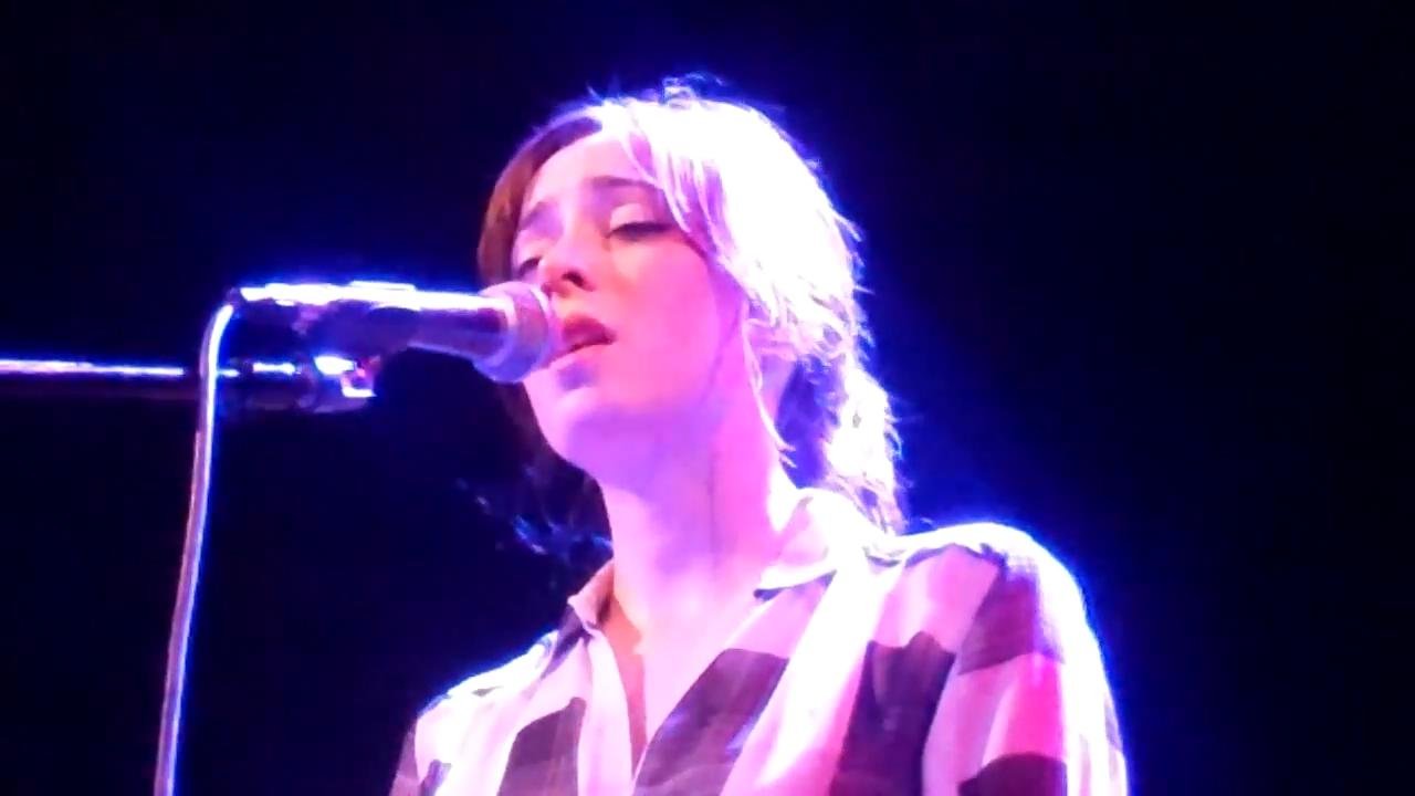 Cristin Milioti  Photoshoot