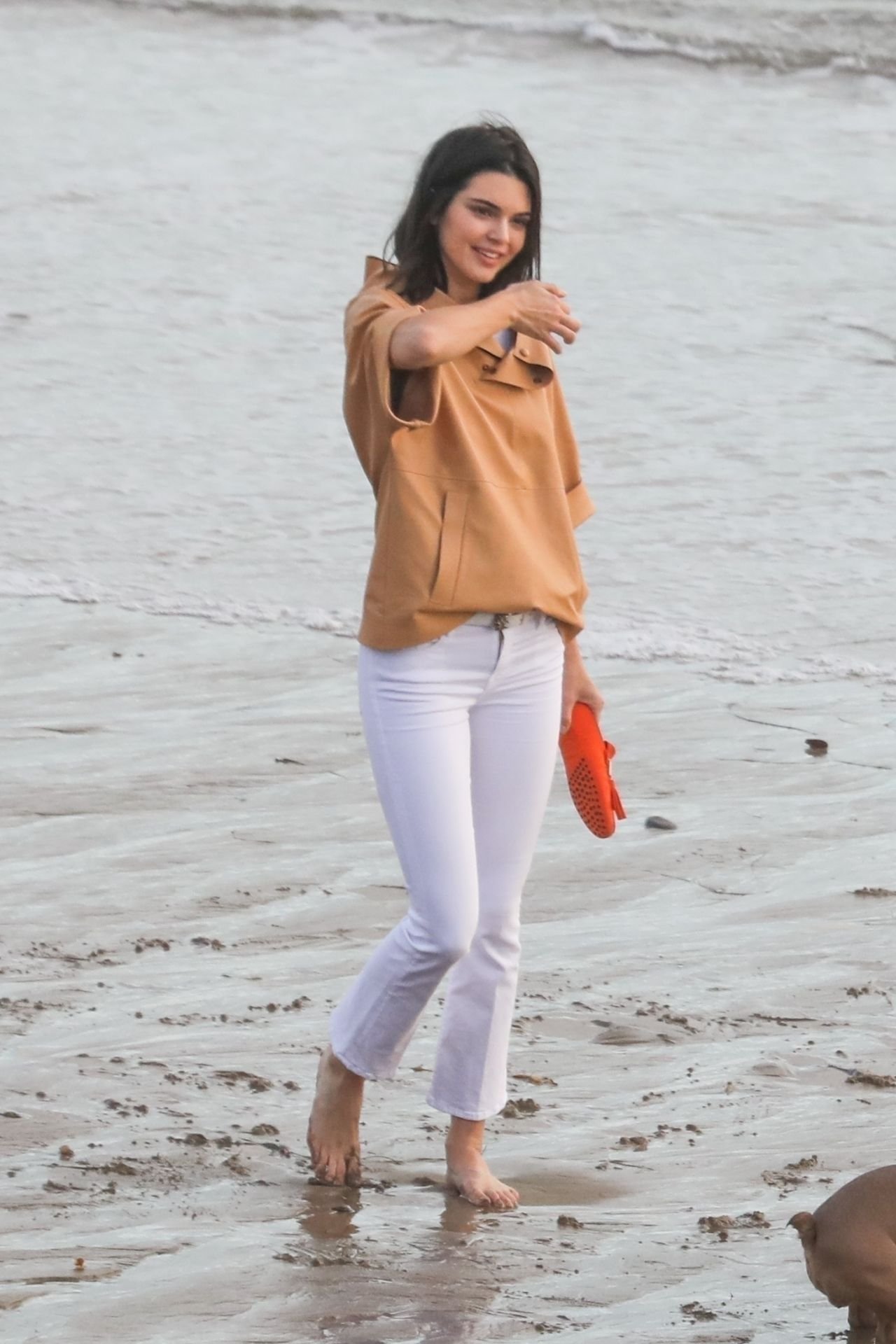 Kendall Jenner Leg Photoshoot