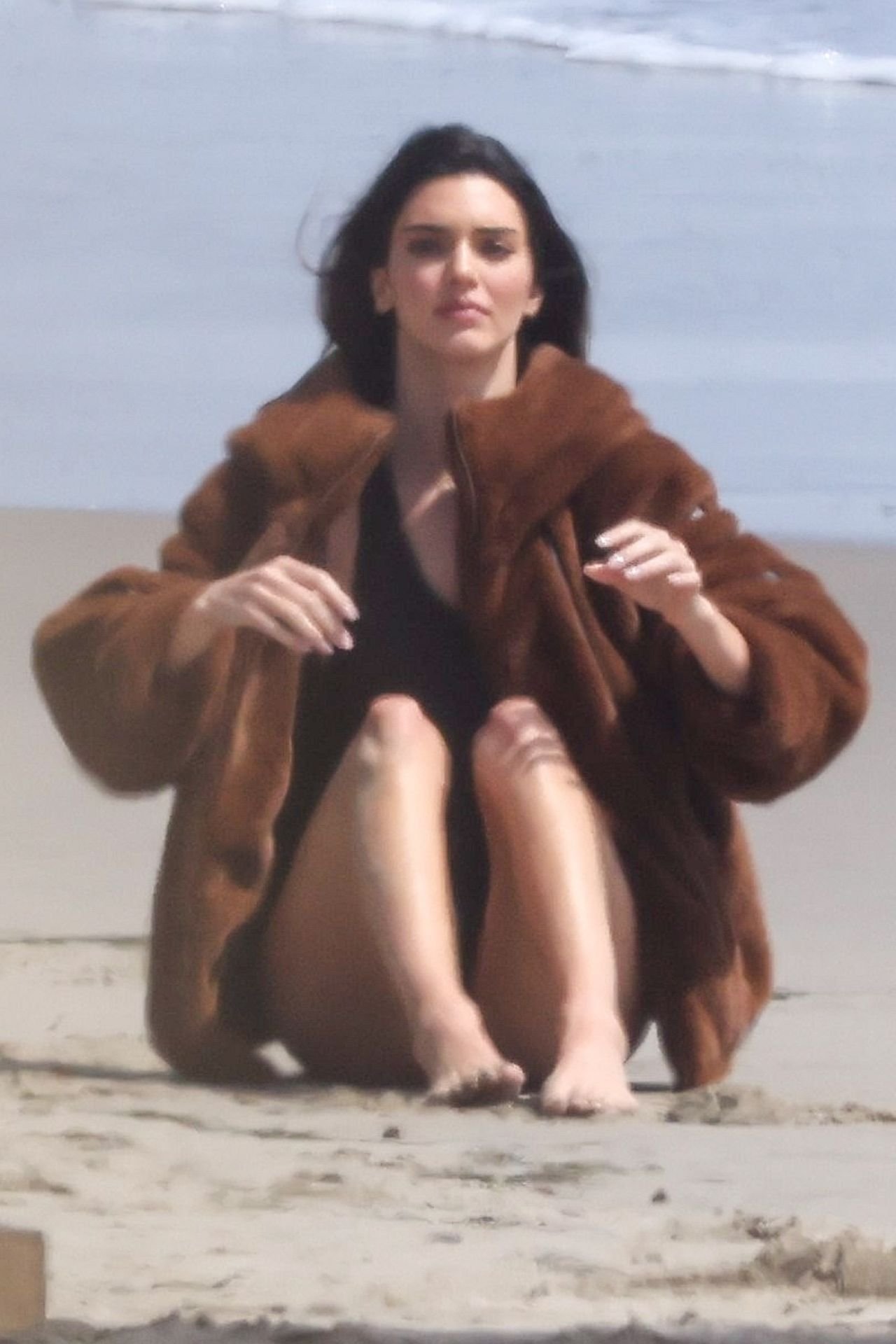 Kendall Jenner Leg Photoshoot