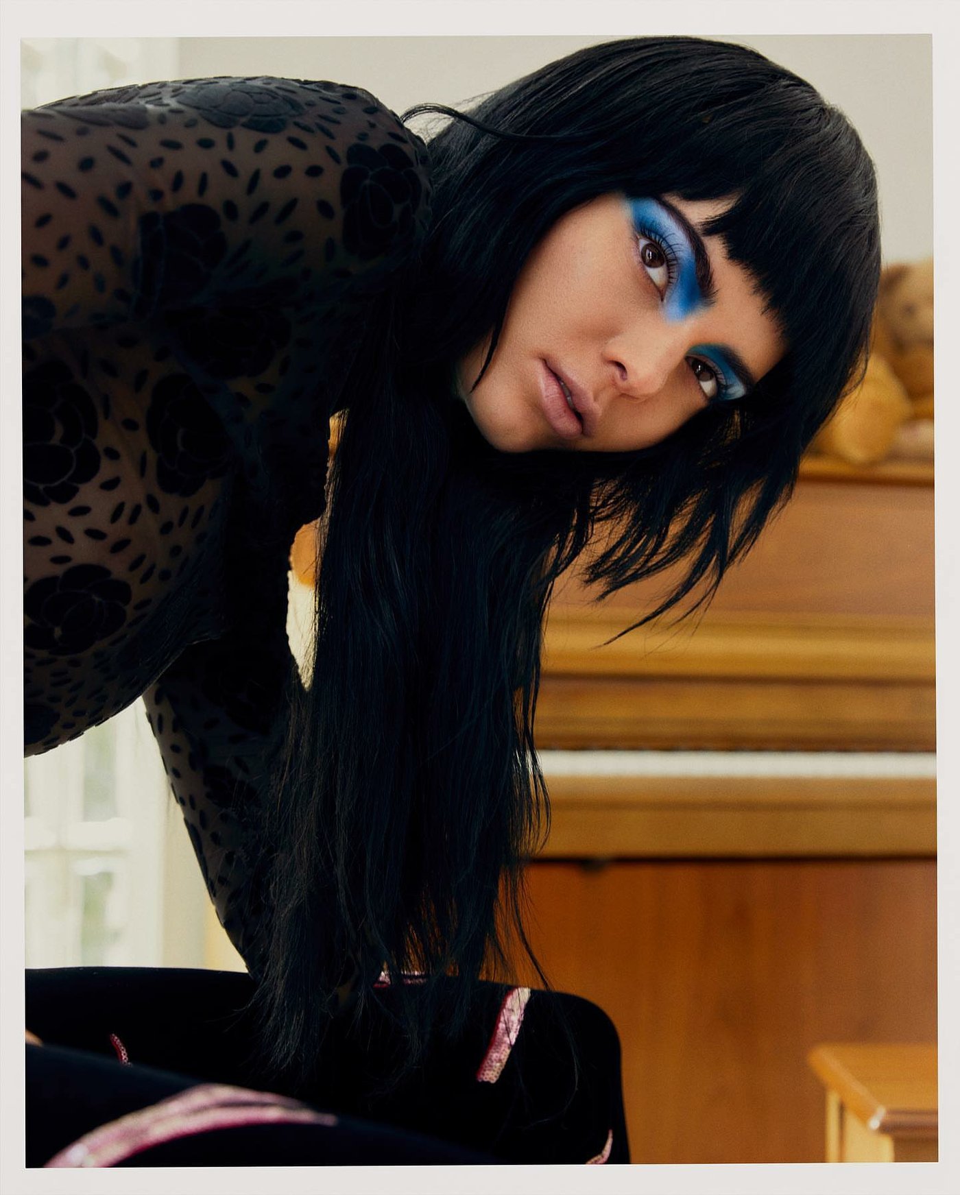 Kendall Jenner Leg Photoshoot