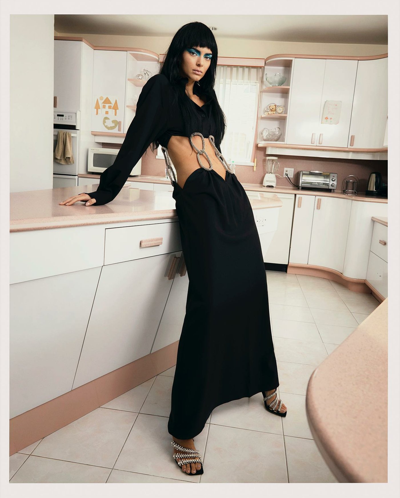 Kendall Jenner Leg Photoshoot