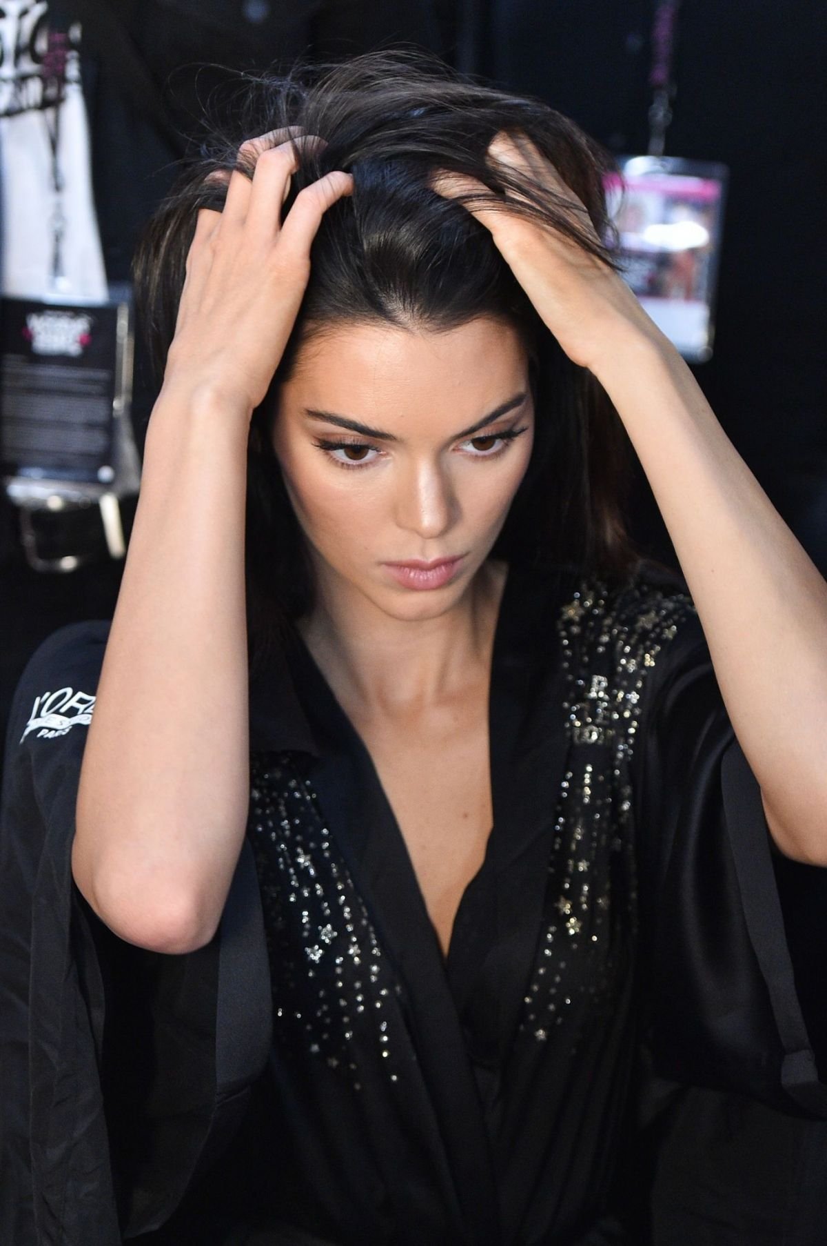 Kendall Jenner Leg Photoshoot