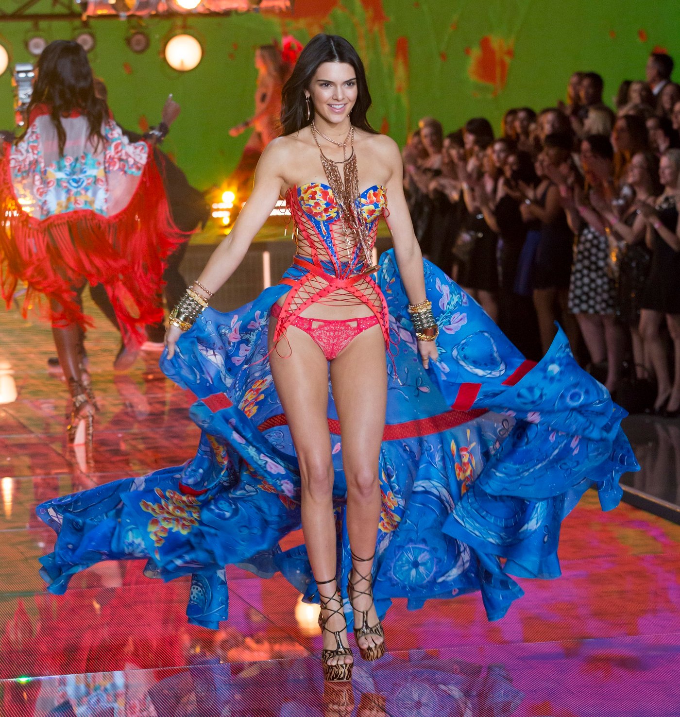 Kendall Jenner Leg Photoshoot