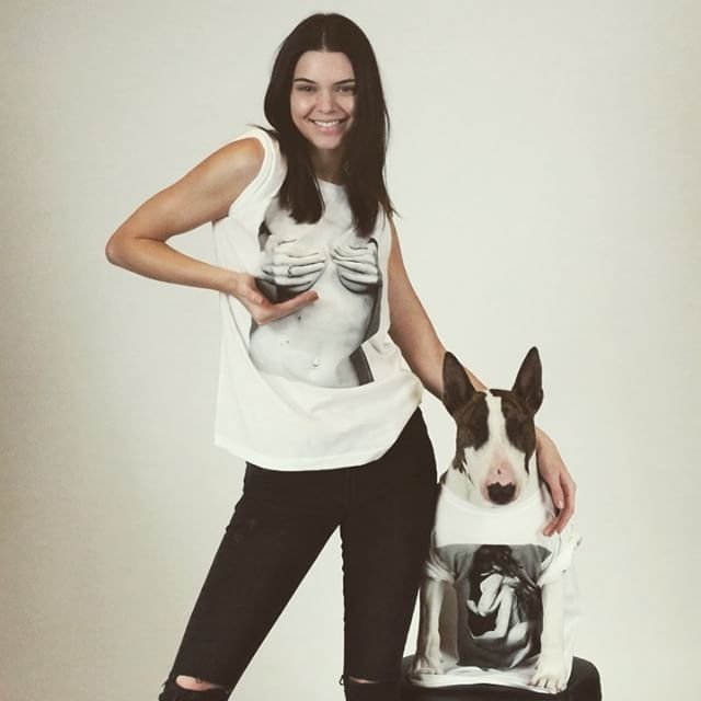Kendall Jenner Leg Photoshoot