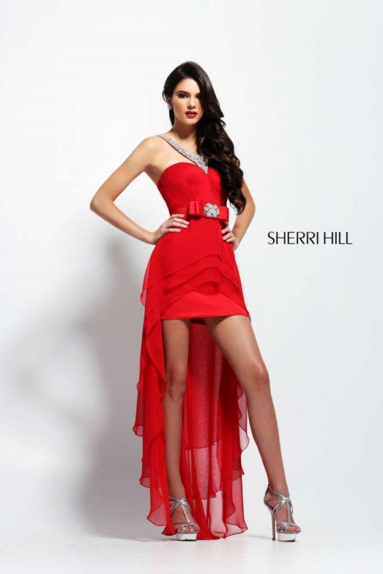 Kendall Jenner Leg Photoshoot