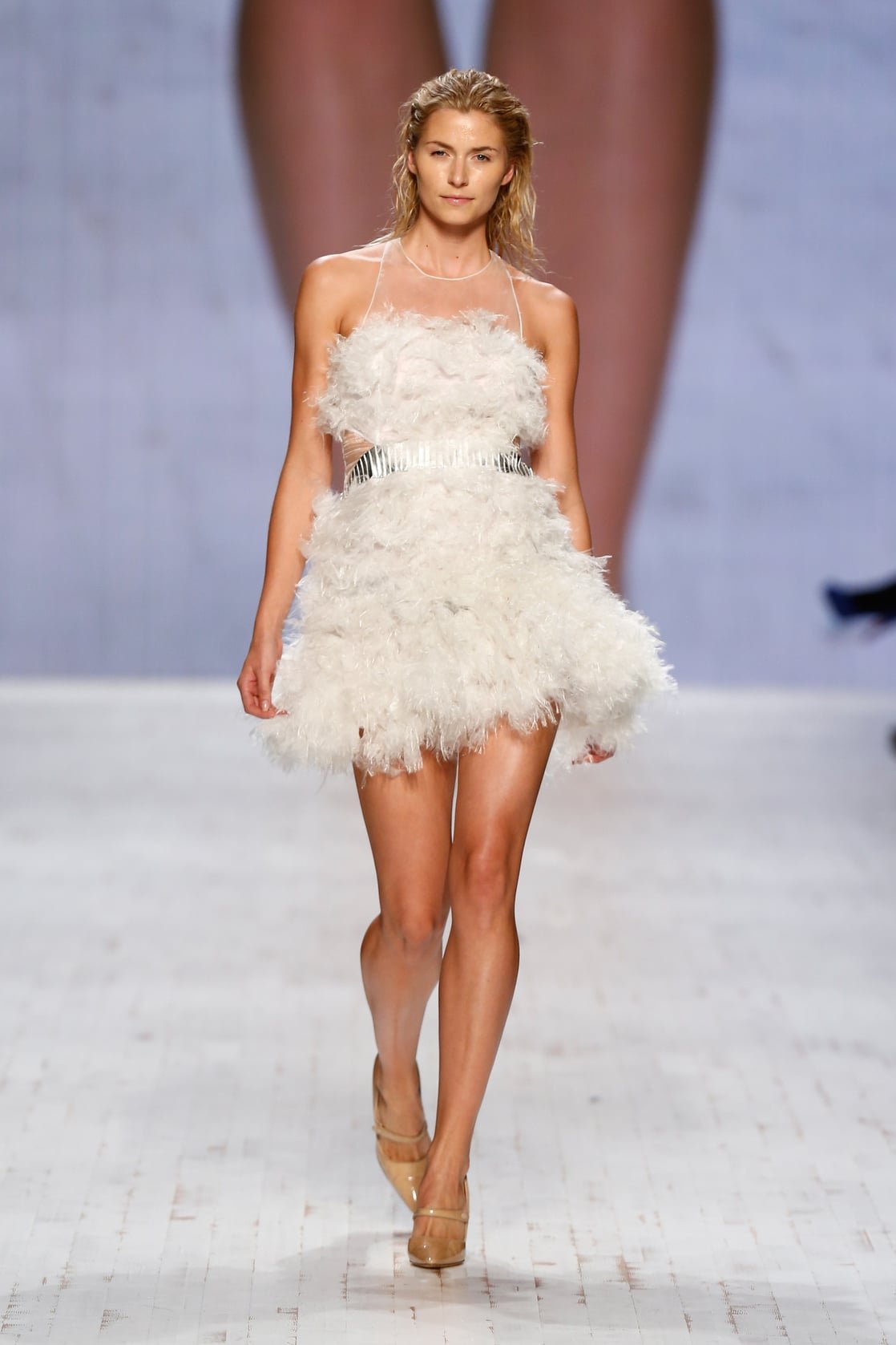 Lena Gercke Leg Photoshoot