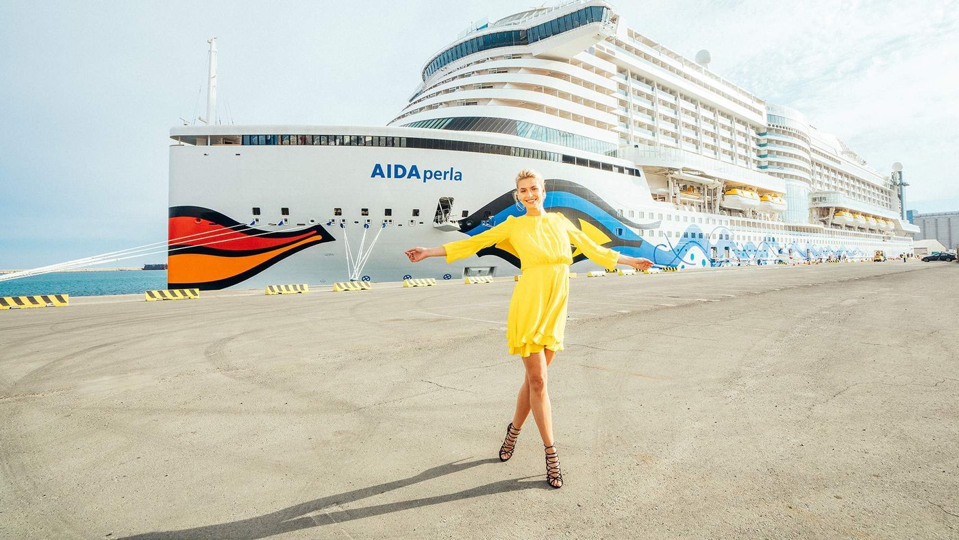 Lena Gercke  Photoshoot