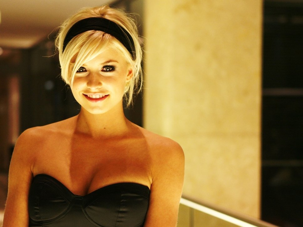 Lena Gercke  Photoshoot