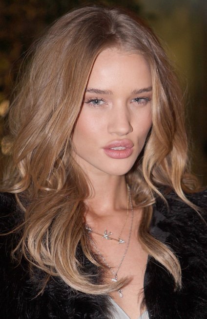 Rosie HuntingtonWhiteley  Photoshoot