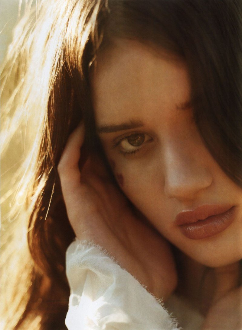 Rosie HuntingtonWhiteley Breast Photoshoot