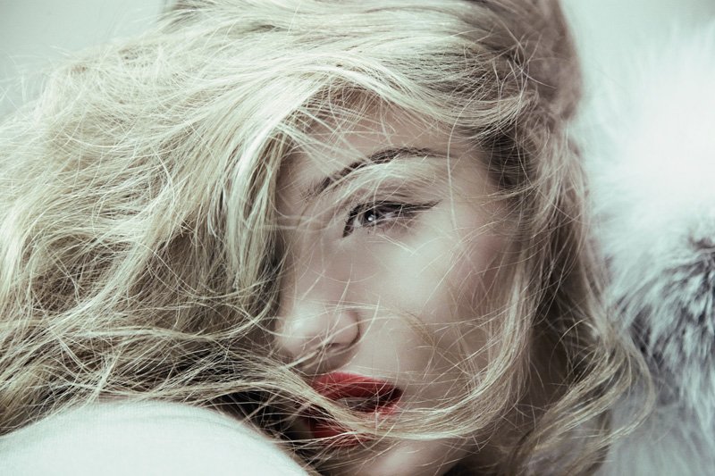 Rosie HuntingtonWhiteley  Photoshoot