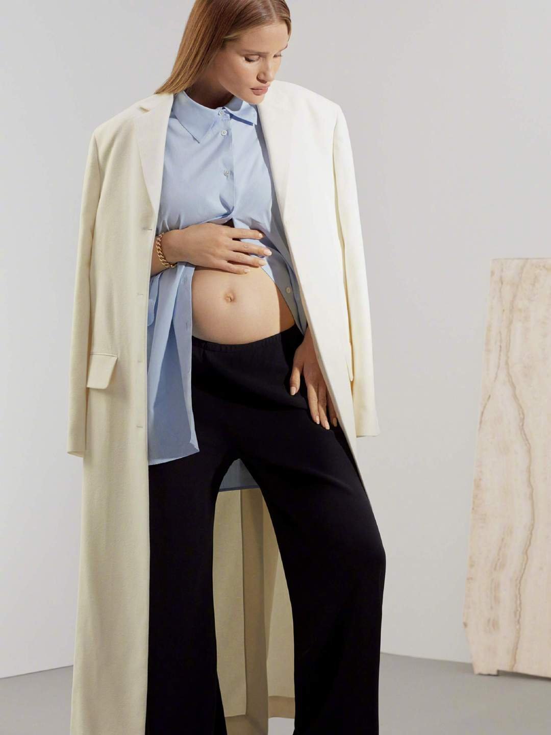 Rosie HuntingtonWhiteley  Photoshoot