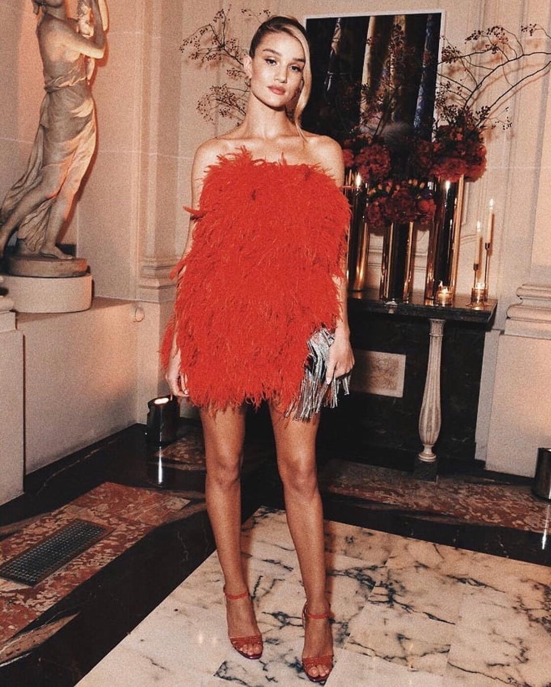 Rosie HuntingtonWhiteley Leg Photoshoot