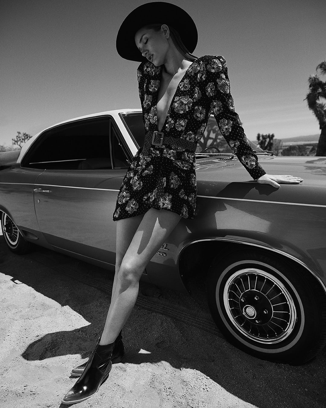 Rosie HuntingtonWhiteley  Photoshoot
